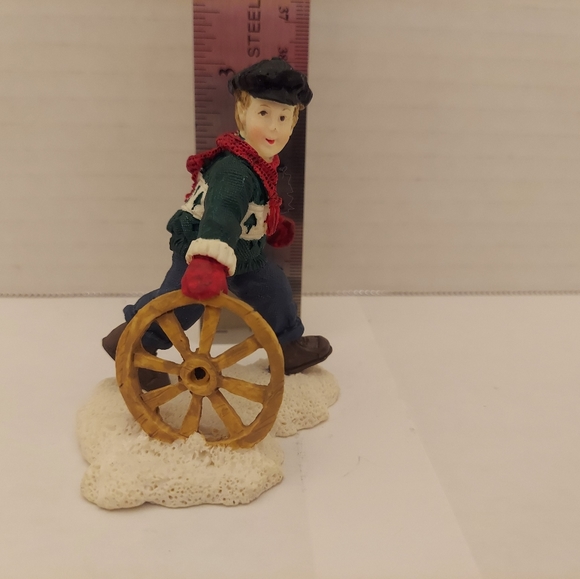 Mervyn's Village Square 1994 Boy With Wagon Wheel Figurine - Picture 6 of 7